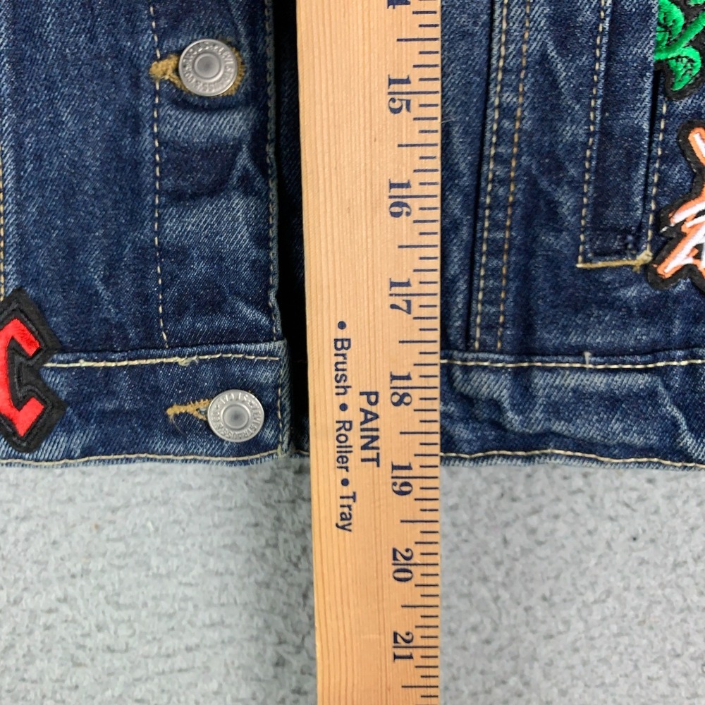 Levi's Trucker Vest Women's XXS Blue Hellfire Club Denim Punk Rock Band Patches - Picture 6 of 7